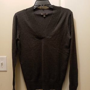 Gap size S gray sweater